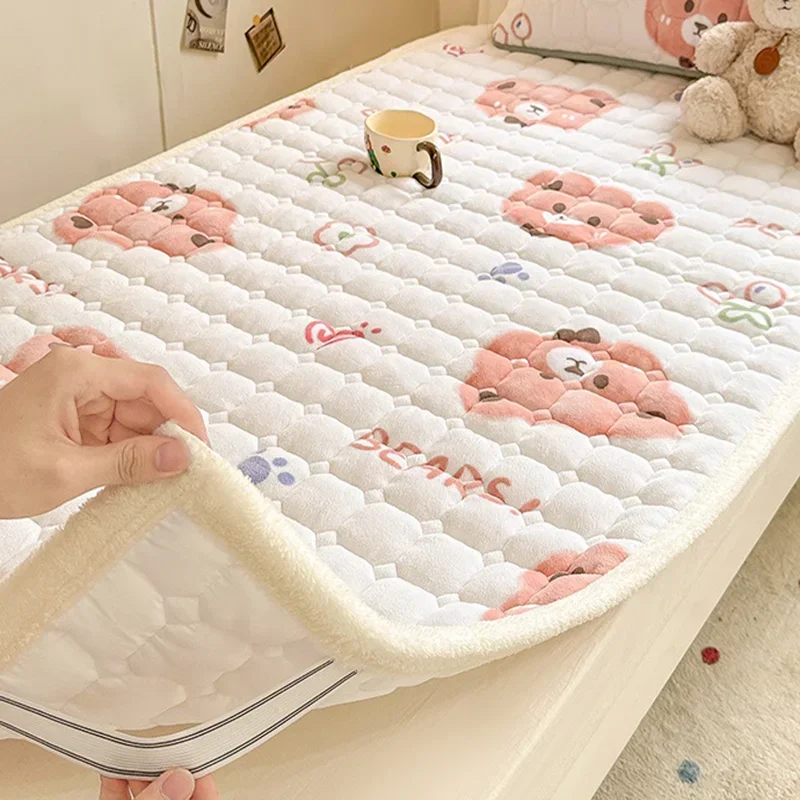 Теплый матрас с мультяшным при – обзор и цена Home Textiles Super Soft